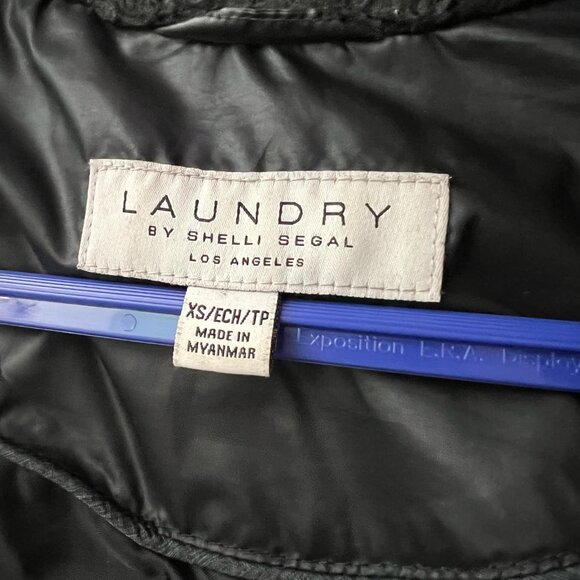 Laundry by Shelli Segal Winter Jacket – Warm & Stylish! - Picture 2 of 4